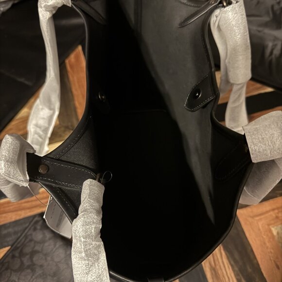 COACH Day Tote, V5/Charcoal Black - Picture 4 of 5